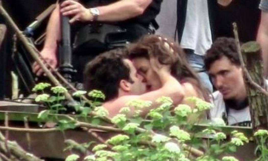 Καυτές σκηνές σεξ για την Katie Holmes σε κοινή θέα! Και ο Tom τι λέει;