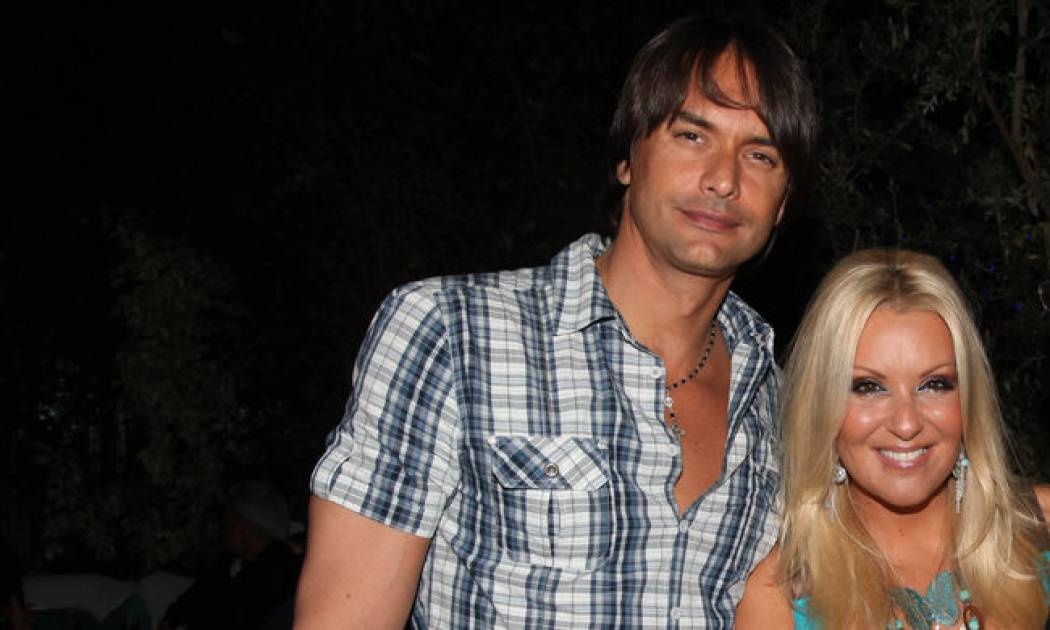 Ο Μάρκους στο πάρτι της Ναταλίας