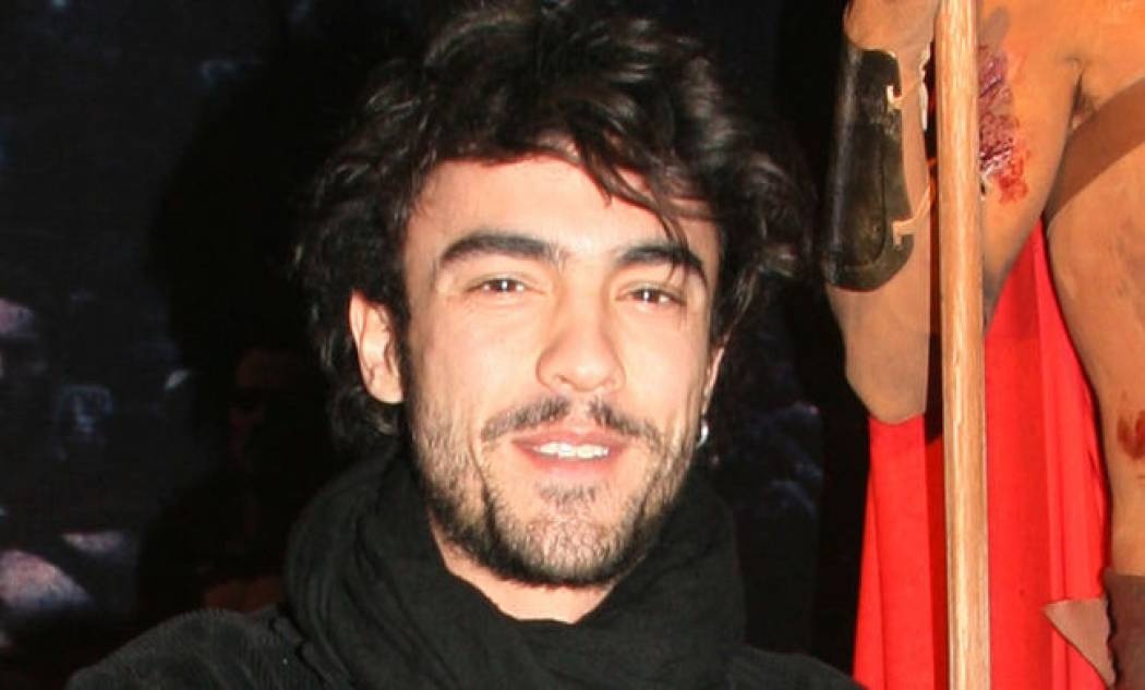 Άλλος για τη θέση του θυρωρού;