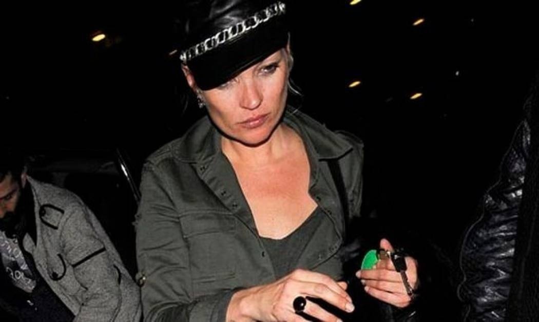 Τα πάρτι συνεχίζονται για την Kate Moss