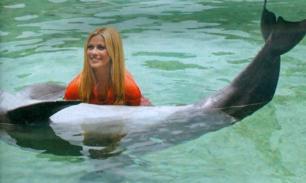 Μακρυπούλια: “Αν είχα αγαπημένο, θα επέλεγα τις Μαλβίδες”