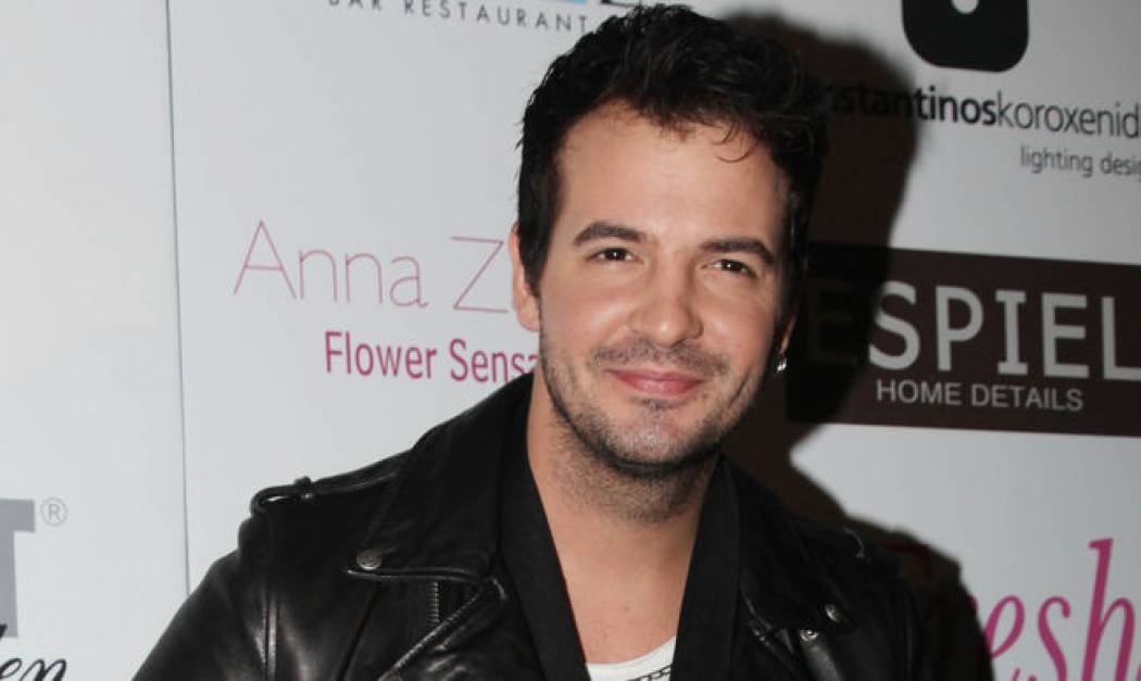 Νίνο: Φωτογράφιση για το εξώφυλλο του νέου του cd