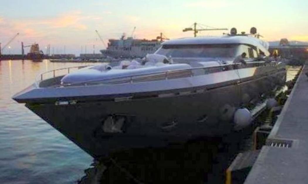 Ο Άρης Βωβός πουλάει το σκάφος του 11 εκατ. ευρώ!