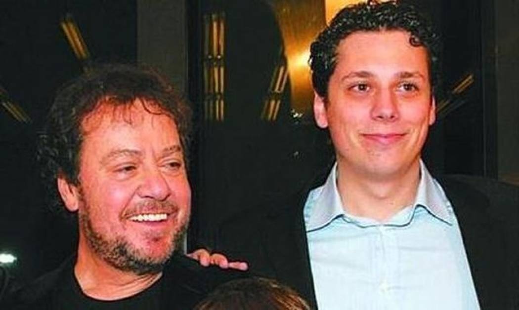 Αρραβωνιάστηκε ο γιος του Γιάννη Πάριου!