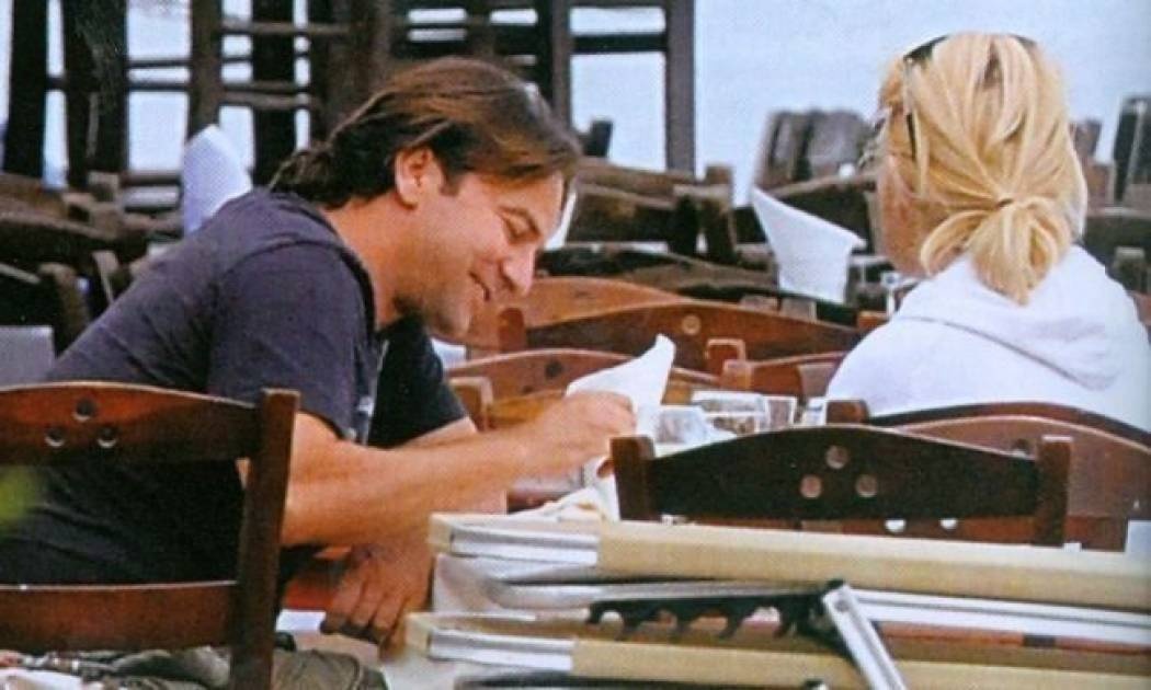 Μενεγάκη-Παντζόπουλος: Φεύγουν ταξίδι στο εξωτερικό