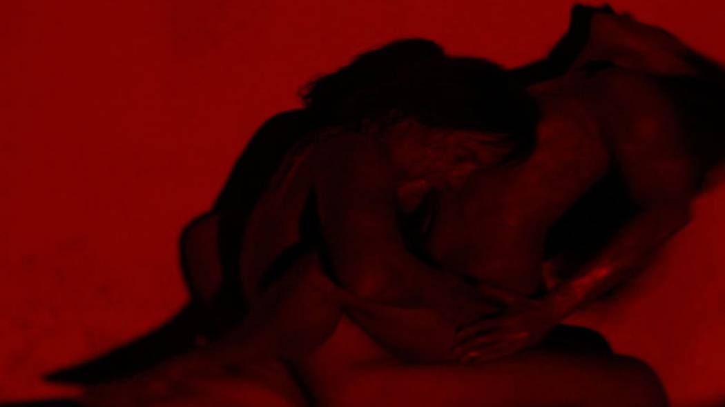 Ποιος γνωστός πρωταγωνιστής εμφανίζεται ολόγυμνος στη νέα του ταινία;