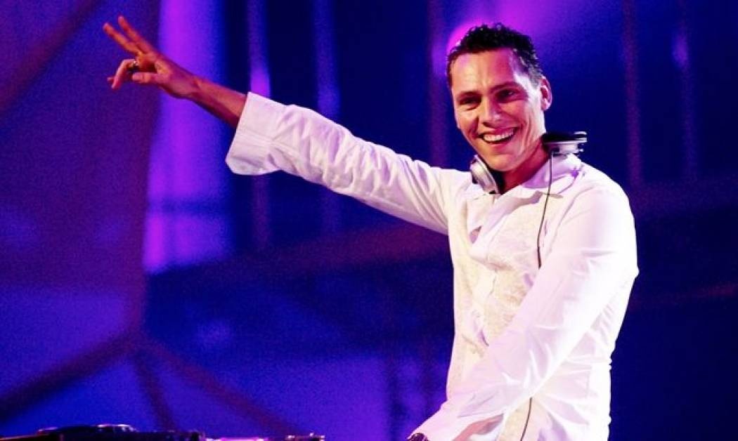O Tiesto απαντά επίσημα και ζητά συγνώμη στους Έλληνες