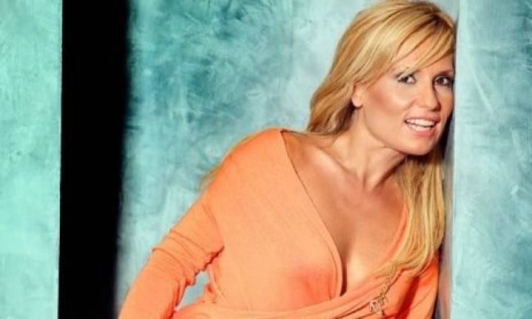 Υπογράφει με το Alter σήμερα η Κλεοπάτρα Πατλάκη!