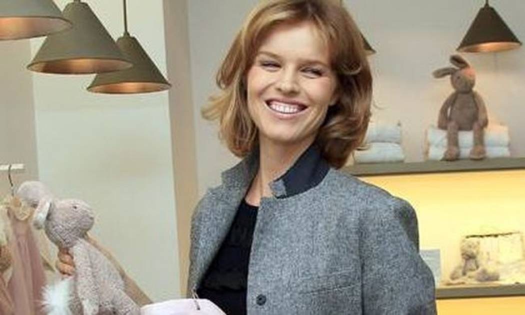 Έγκυος η Eva Herzigova