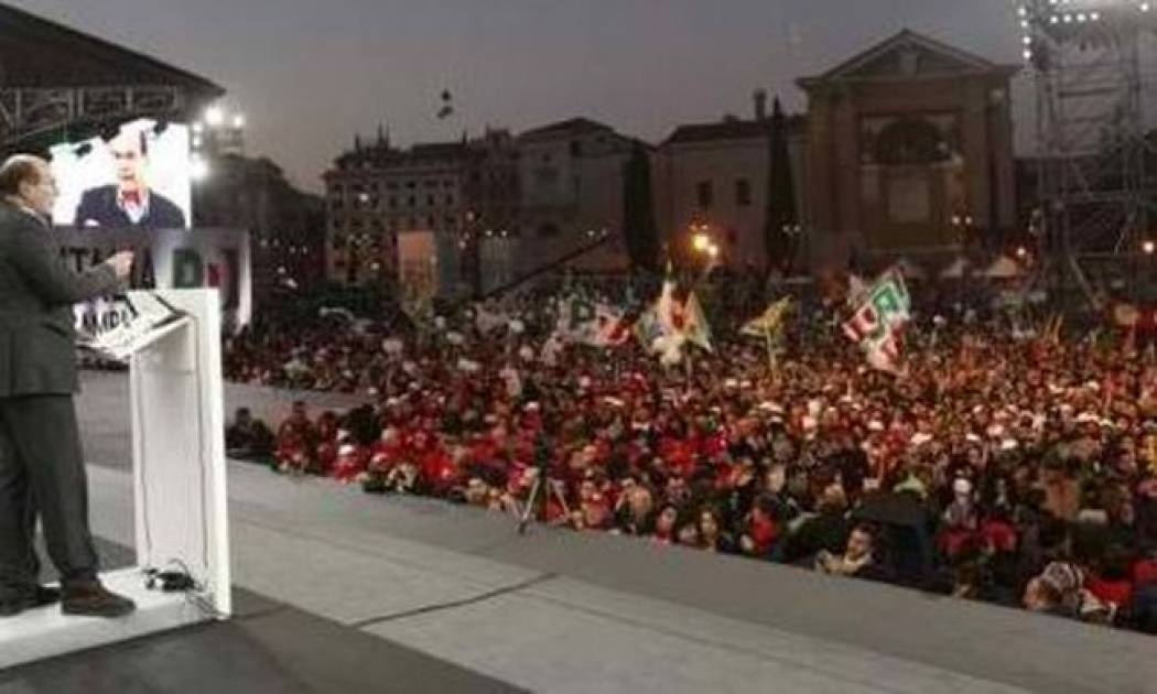 Ρευστή ψηφοφορία για την κυβέρνηση Μπερλουσκόνι