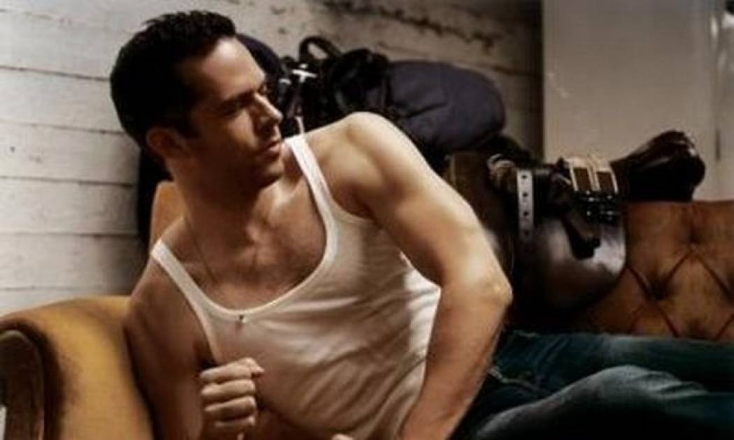 Ο Χρήστος Λούλης σχολιάζει το παιχνίδι της δημοσιότητας