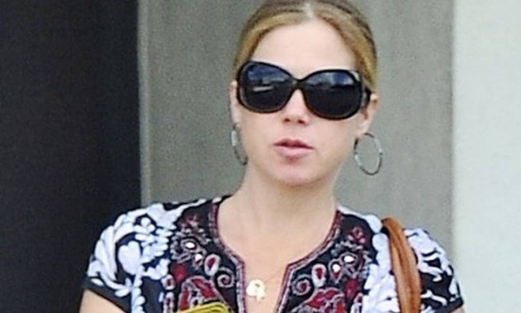 Γέννησε η Christina Applegate