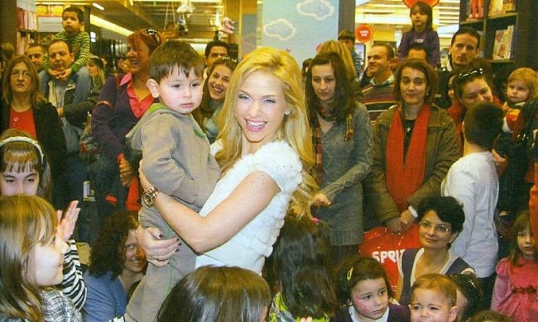 Η Μαρί Κυριακού στη Θεσσαλονίκη για το βιβλίο της