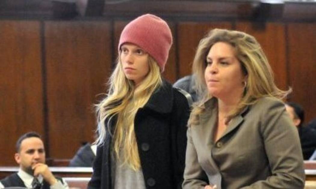 Η κόρη του Keith Richards συνελήφθη για κατοχή ναρκωτικών χαπιών και καταστροφή δημόσιας περιουσίας