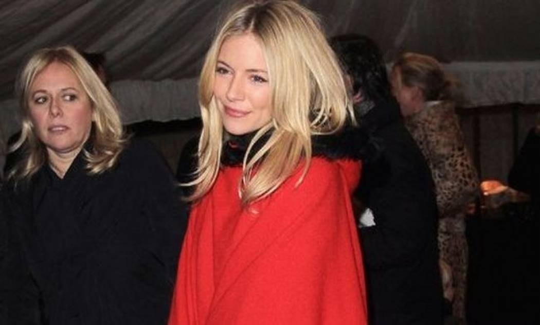 Χορός της κοιλιάς για τη Sienna Miller
