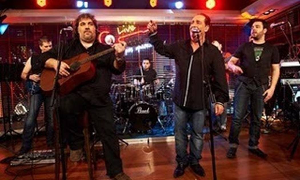 VIDEO: Καρράς και Σταρόβας μαζί επί σκηνής