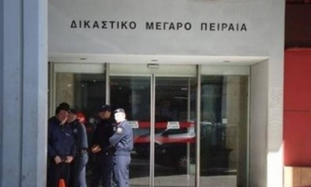 Ενώπιον του ανακριτή οι «νονοί» της νύχτας