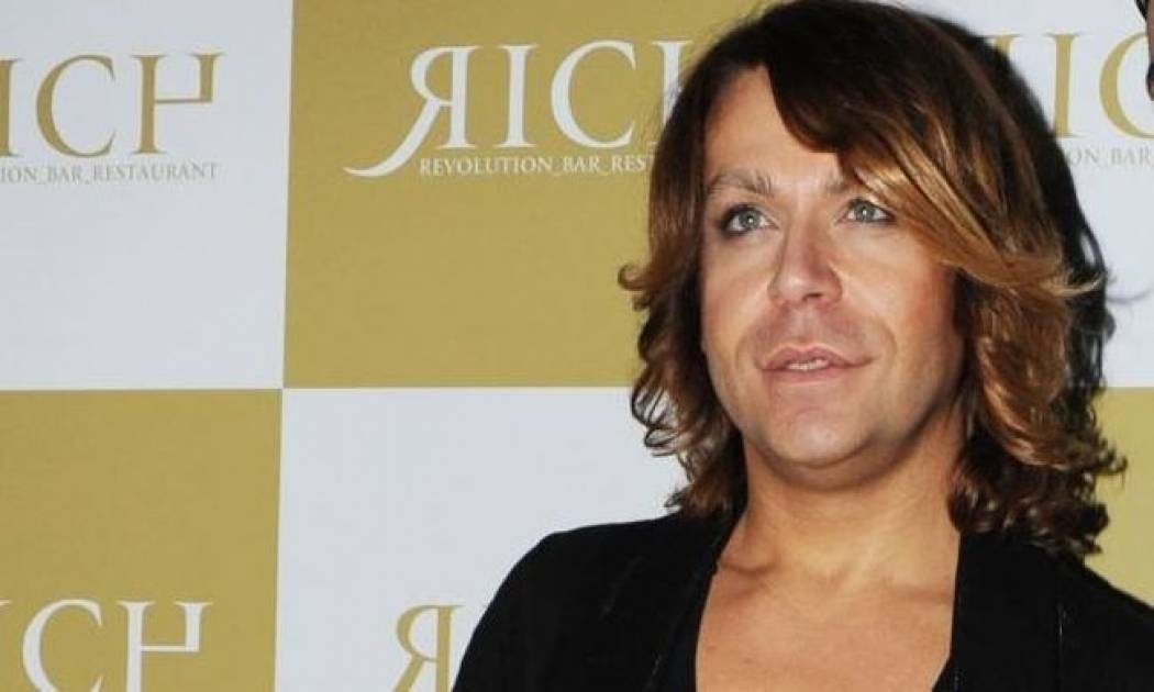 Τρύφωνας Σαμαράς: Θα φορούσε φούστα όπως ο Σισέ;