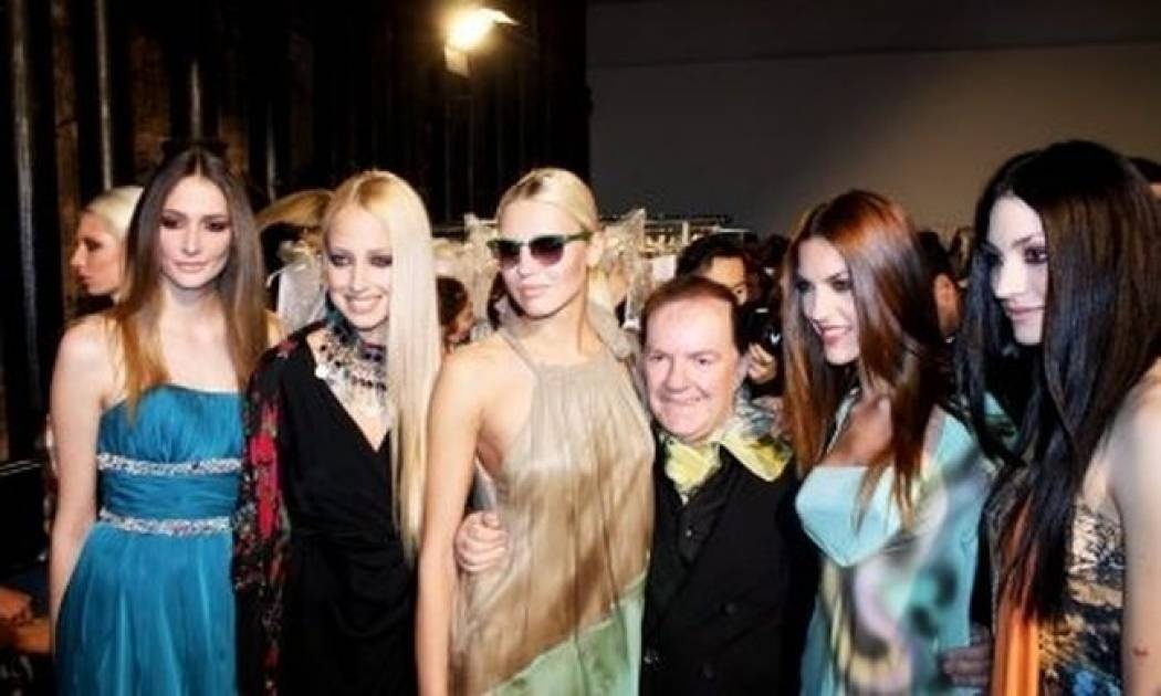 Στα παρασκήνια της επίδειξης μόδας του Μιχάλη Ασλάνη