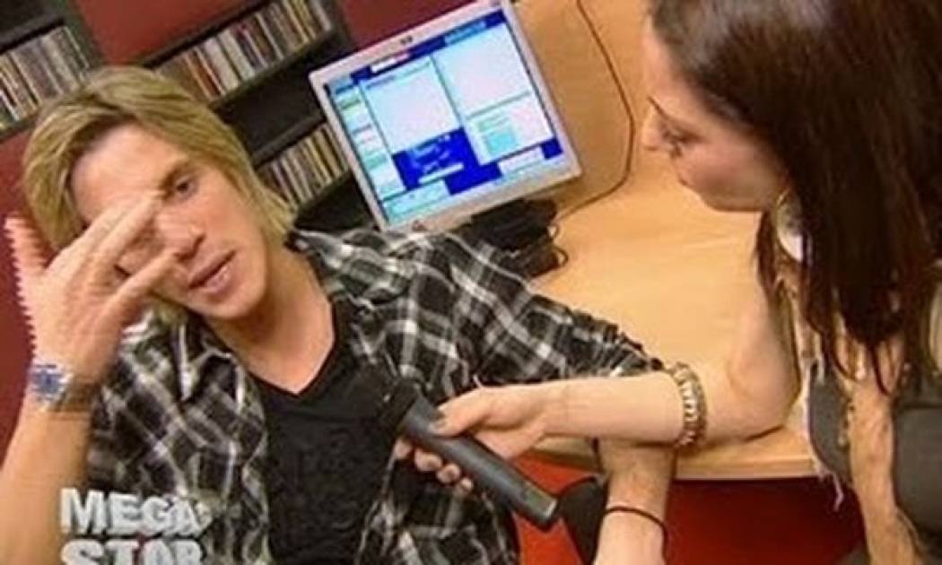 Νίκος Οικονομόπουλος: Θα έκανε αποκαλυπτική φωτογράφιση;