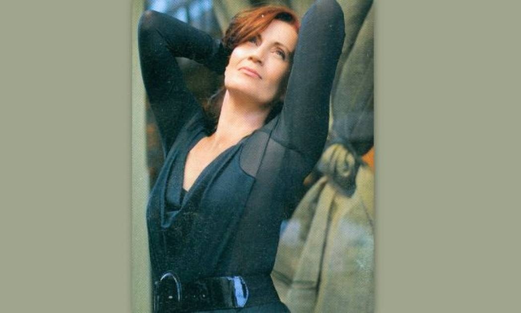 Θέμις Μπαζάκα: «Παντρεύτηκα επειδή έμεινα έγκυος»