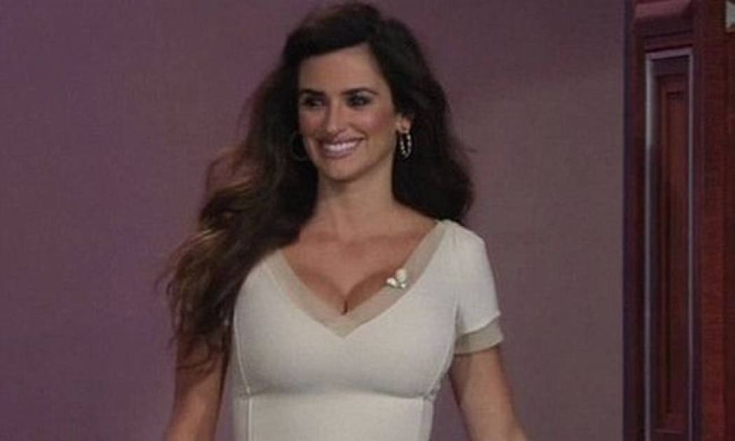 Video:  Η Penelope Cruz και ο ατυχής εορτασμός γενεθλίων