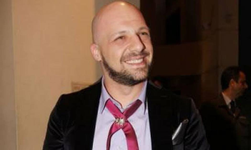 Γιατί ο Μουτσινάς είναι στην «πρίζα»;