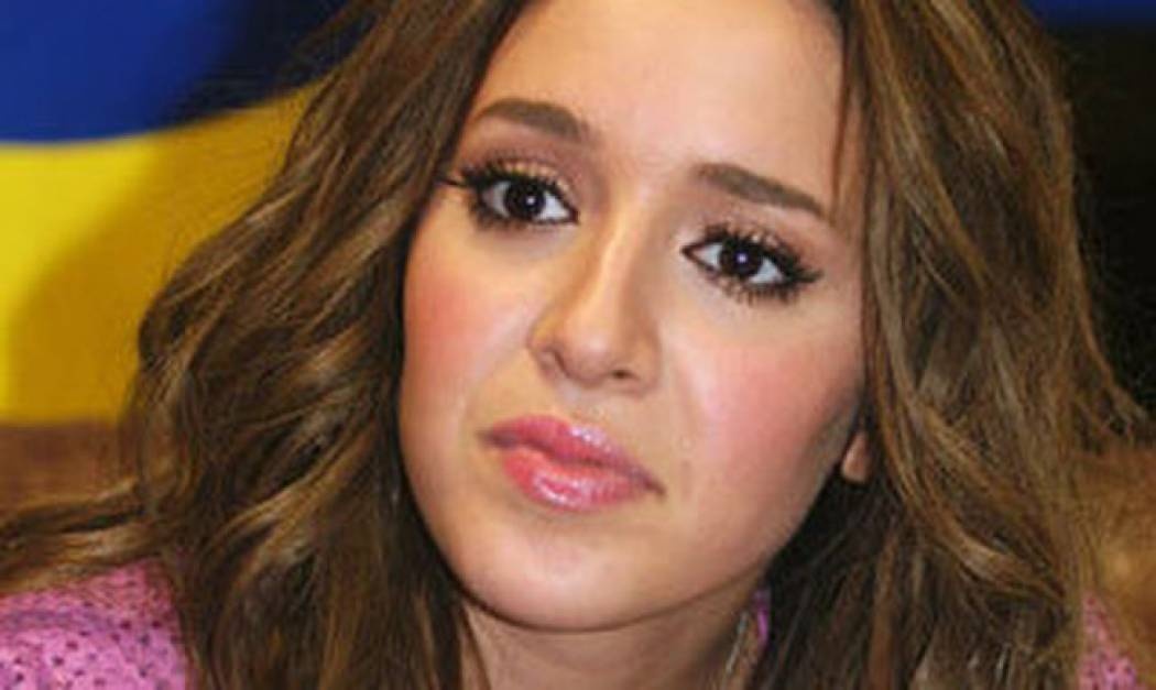 Καλομοίρα: Θα μάθει ποτέ Ελληνικά;