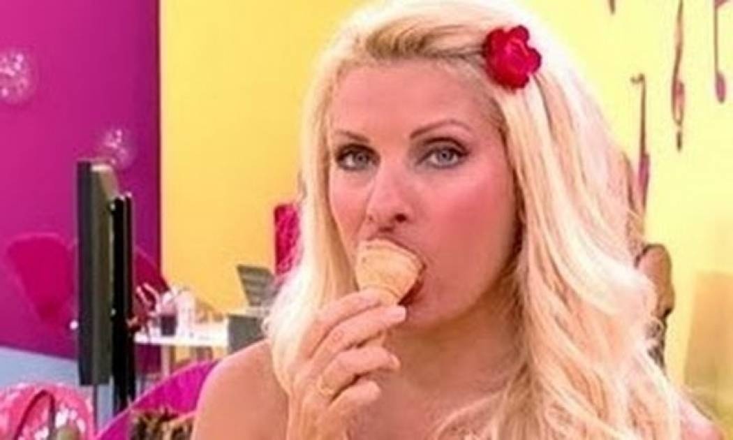 Τα μυστικά της διατροφής της Ελένης Μενεγάκη