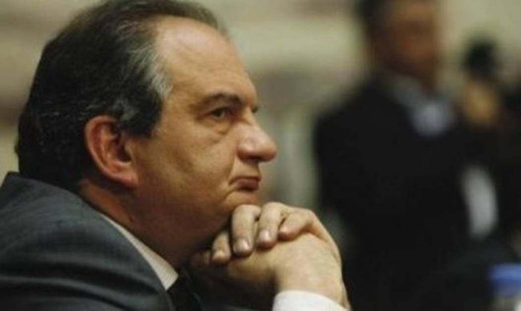 Αποκάλυψη: Έγγραφα της ΕΥΠ δείχνουν «ανατροπή» Καραμανλή