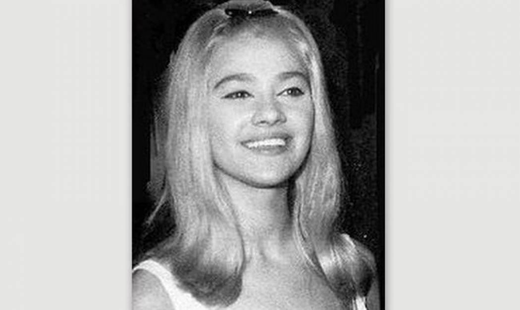 Ντόρα Γιαννακοπούλου: «Γράφω σαν τρελή συνεχώς»