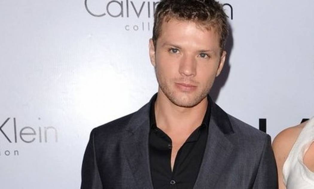 Ο Ryan Phillippe περιμένει το τεστ πατρότητας