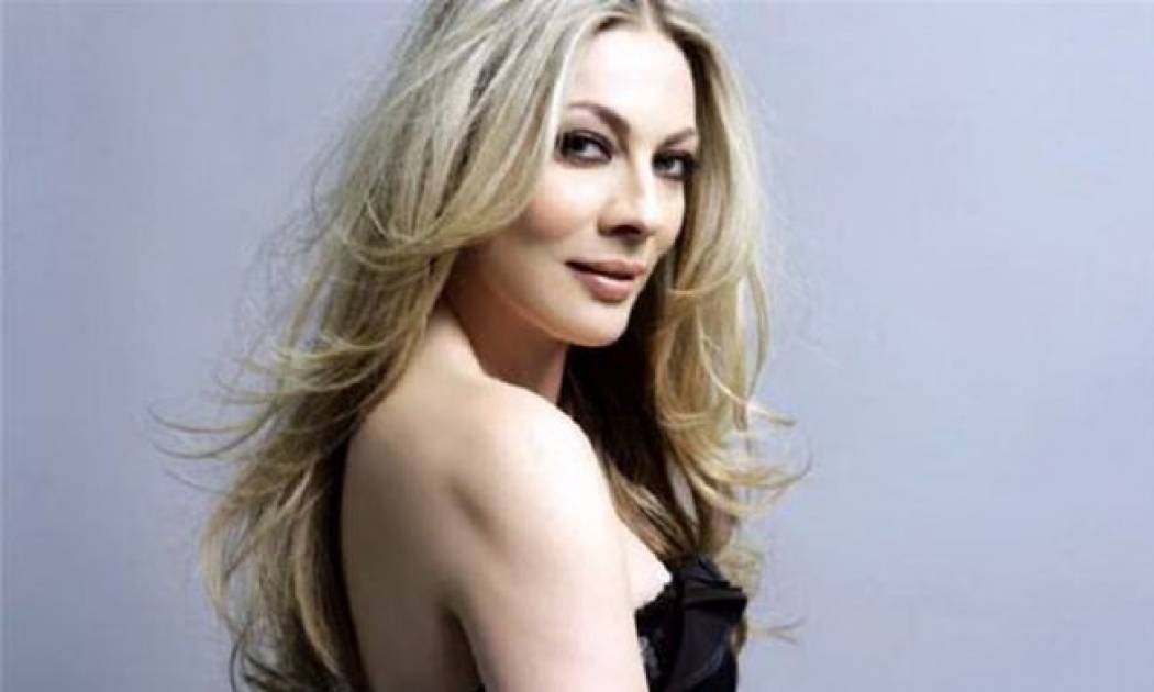 Ώρες αγωνίας για την Σμαράγδα Καρύδη!