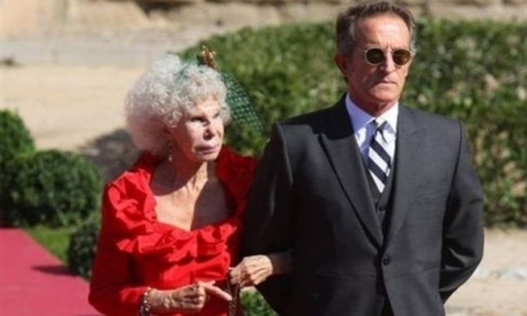 Η 85χρονη δούκισσα που τα αφήνει όλα για τον...έρωτα!