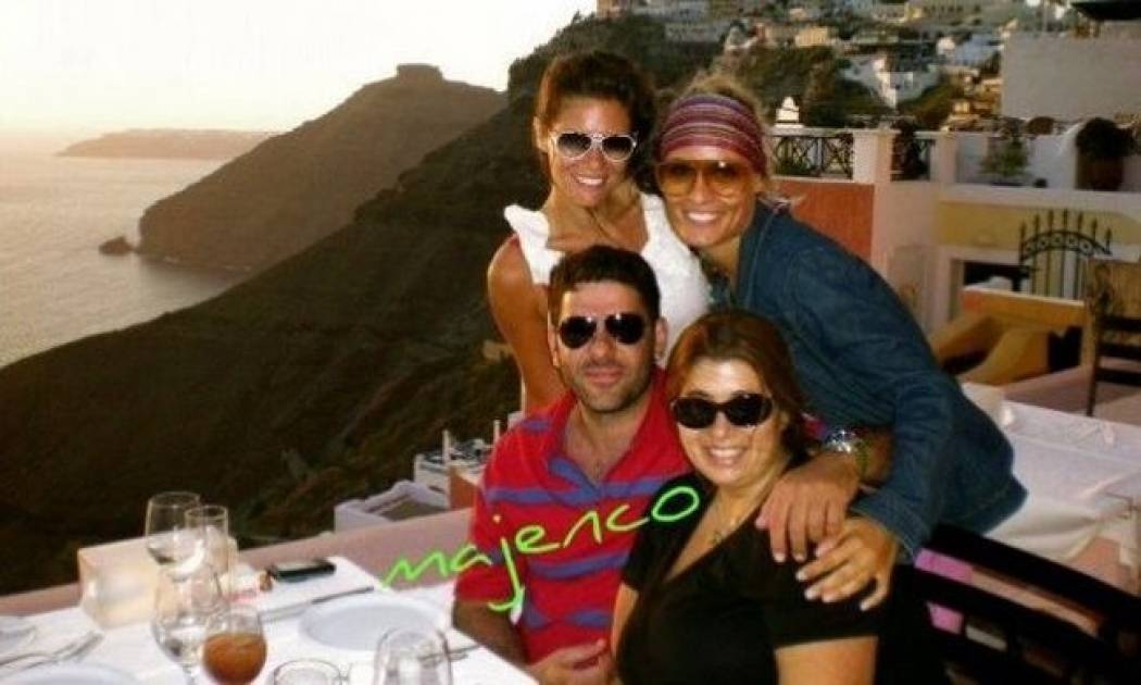 Στην Σαντορίνη ( part 1) (Αποκλειστικά από  την Majenco στο queen.gr)