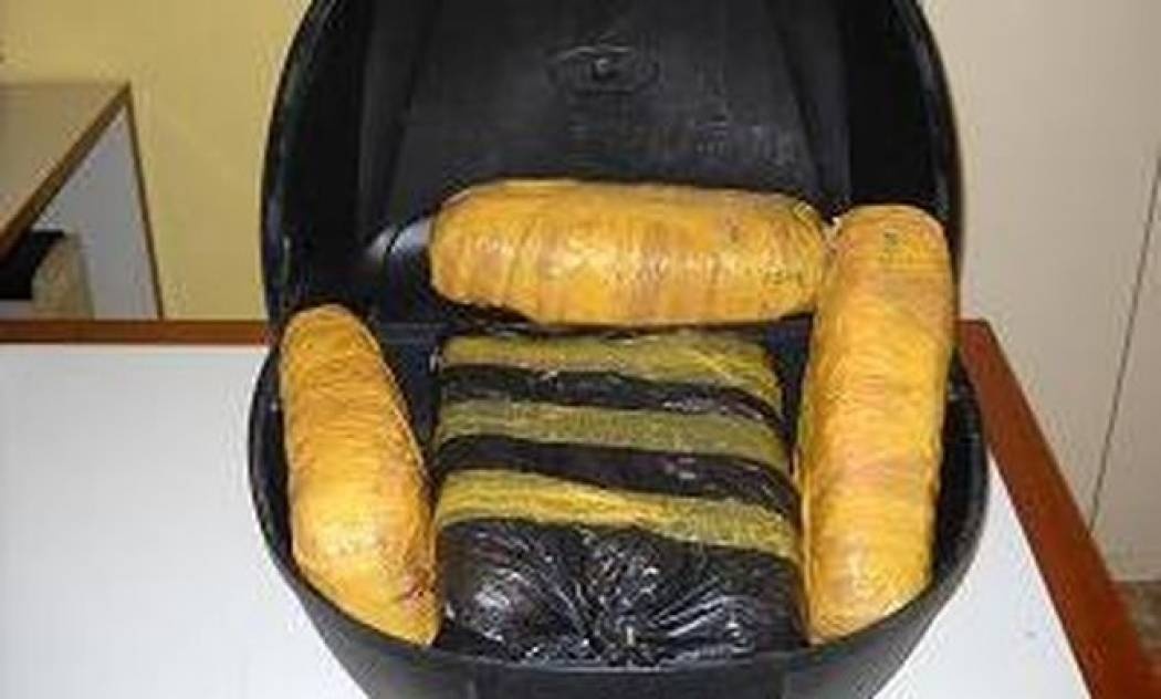 Τους έπιασαν με 7 κιλά κάνναβης