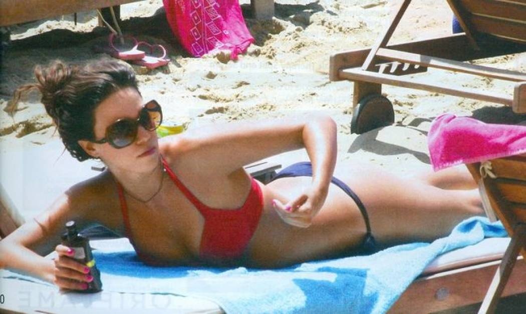 Κατερίνα Στικούδη: Ξέγνοιαστες στιγμές στη Σκιάθο