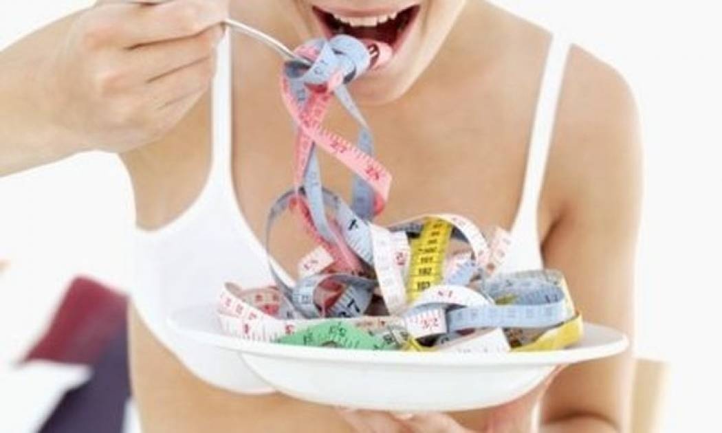 Επικίνδυνες και μη αποτελεσματικές οι ακραίες δίαιτες