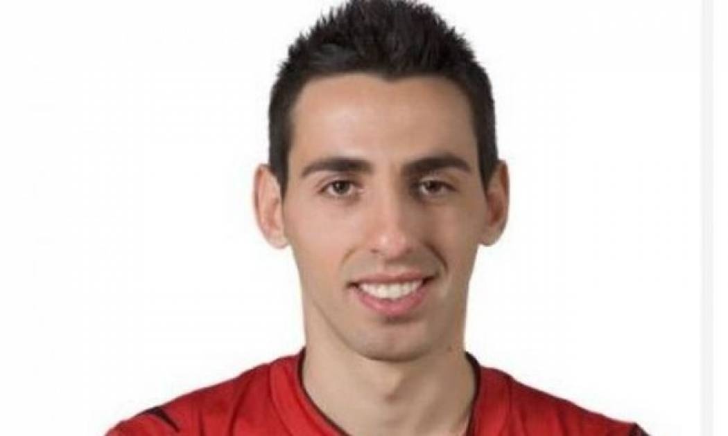 Πάρτι με γαρύφαλλα για τον Βανγκέλι