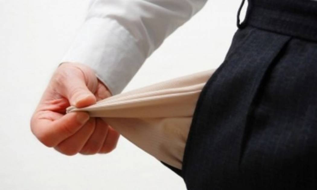 Ορατός ο κίνδυνος για στάση πληρωμών τον Οκτώβριο