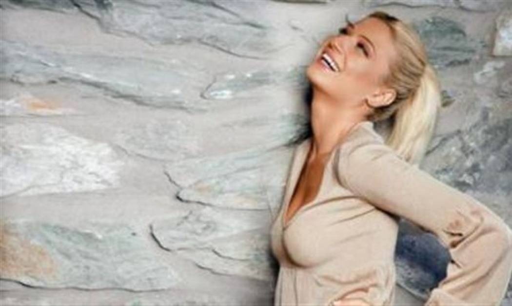 Φαίη Σκορδά: Αποκαλύπτει τα πάντα για την βάφτιση