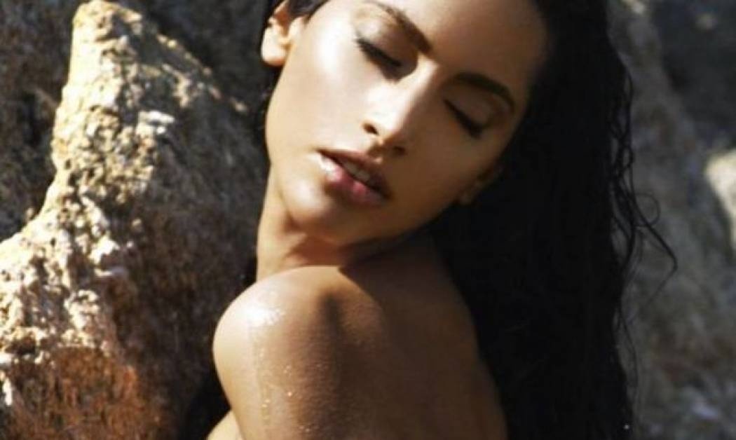 H Αγγελίνα Ματαλιωτάκη στα πιο... καυτά της