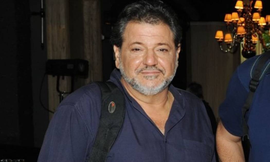 Γιώργος Παρτσαλάκης: «Τριάντα χρόνια τώρα μάθαμε να ζούμε σε μια χώρα ρεμπέτ ασκέρ»