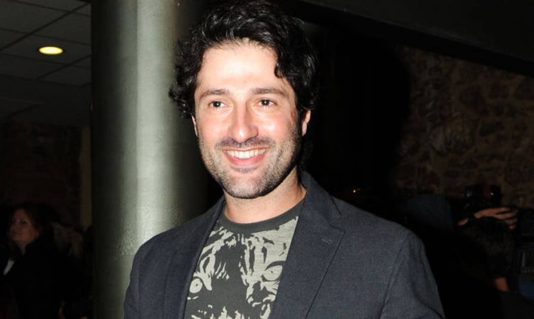 Στροφή στο τραγούδι έκανε ο Όθωνας Μεταξάς