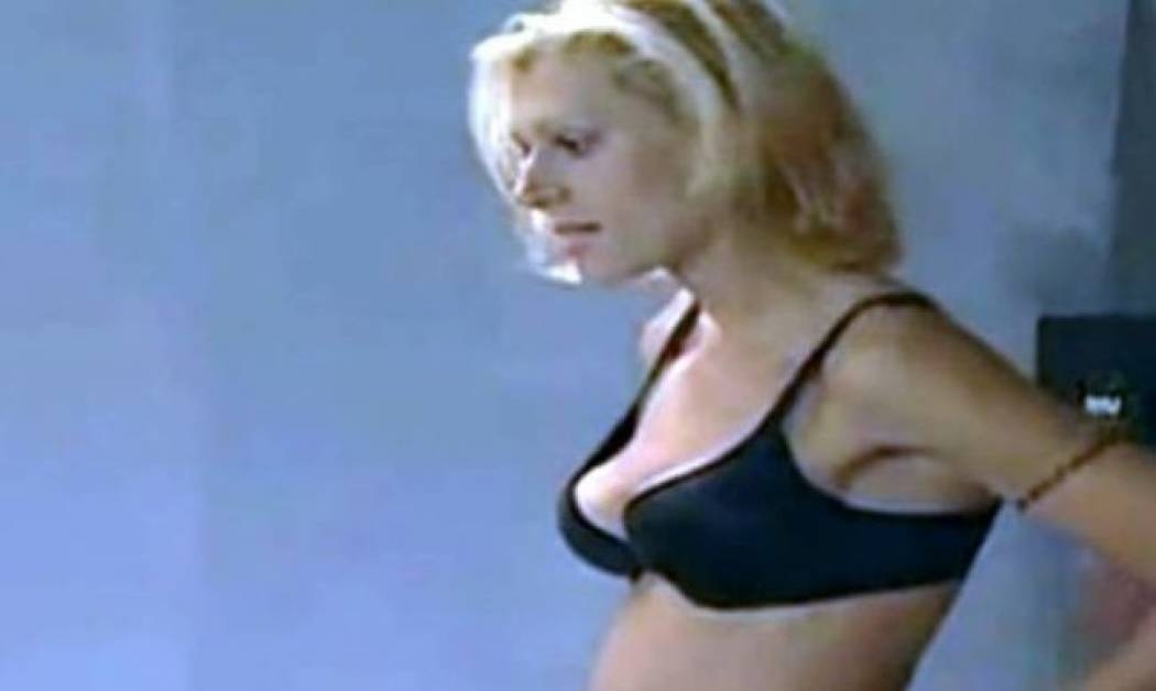 Η Ζέτα Δούκα γυμνή!