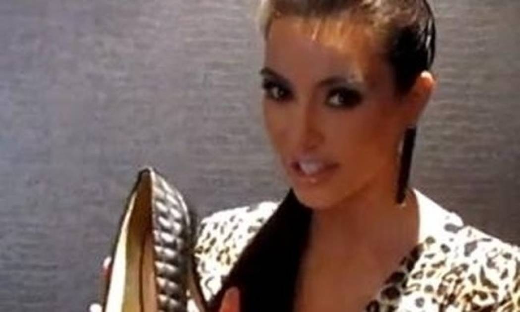 H Kardashian, η Middleton και το φθηνό παπούτσι