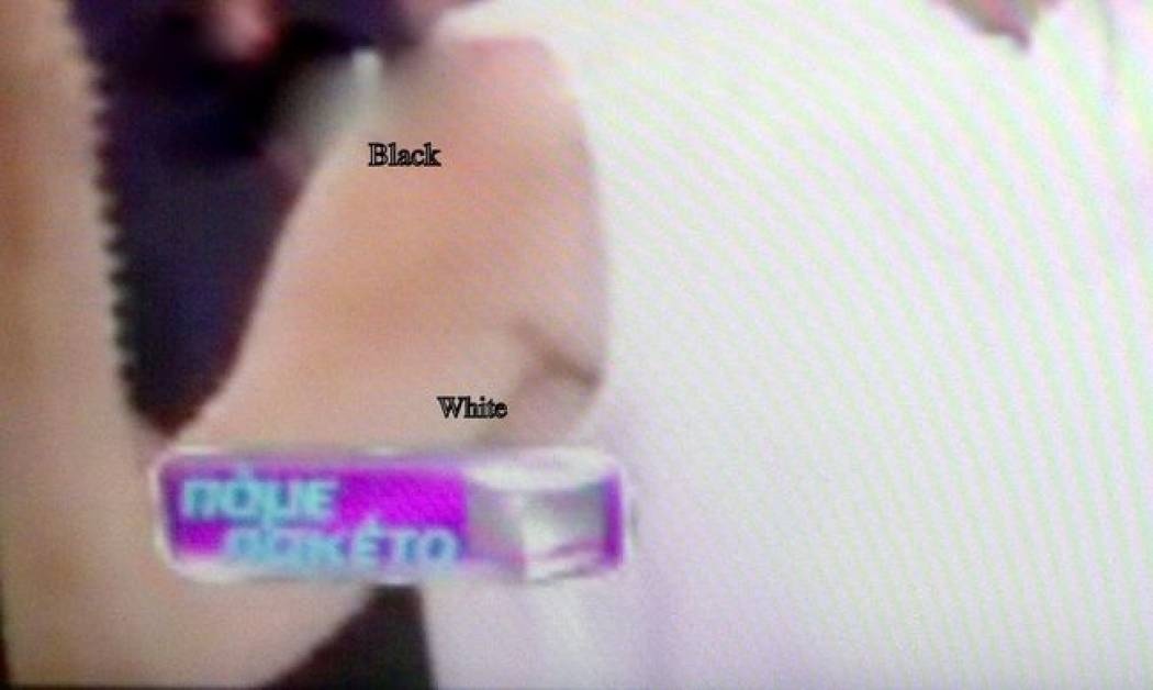 Το φάουλ της Βίκυς Χατζηβασιλείου στον αέρα που πρόδωσε το μακιγιάζ σώματος (Nassos blog)