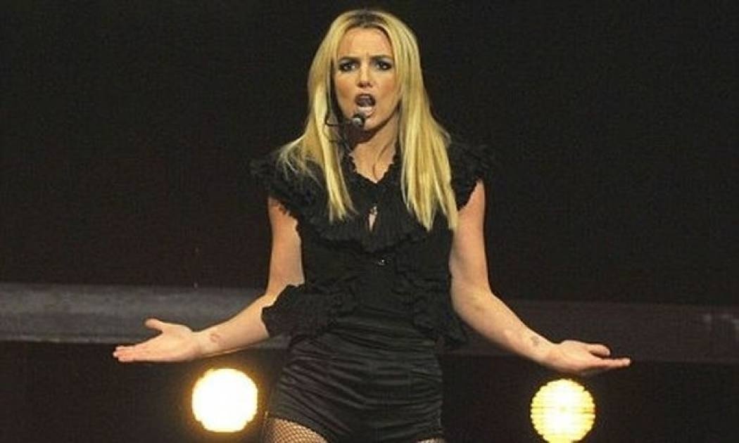 Η Britney υποψήφια για την κριτική επιτροπή του X-Factor