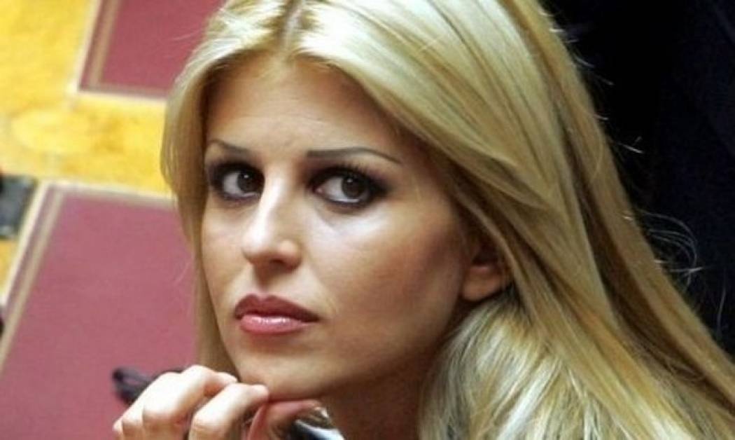 Έλενα Ράπτη: «Λόγω πίστης θέλω να είμαι εγκρατής»