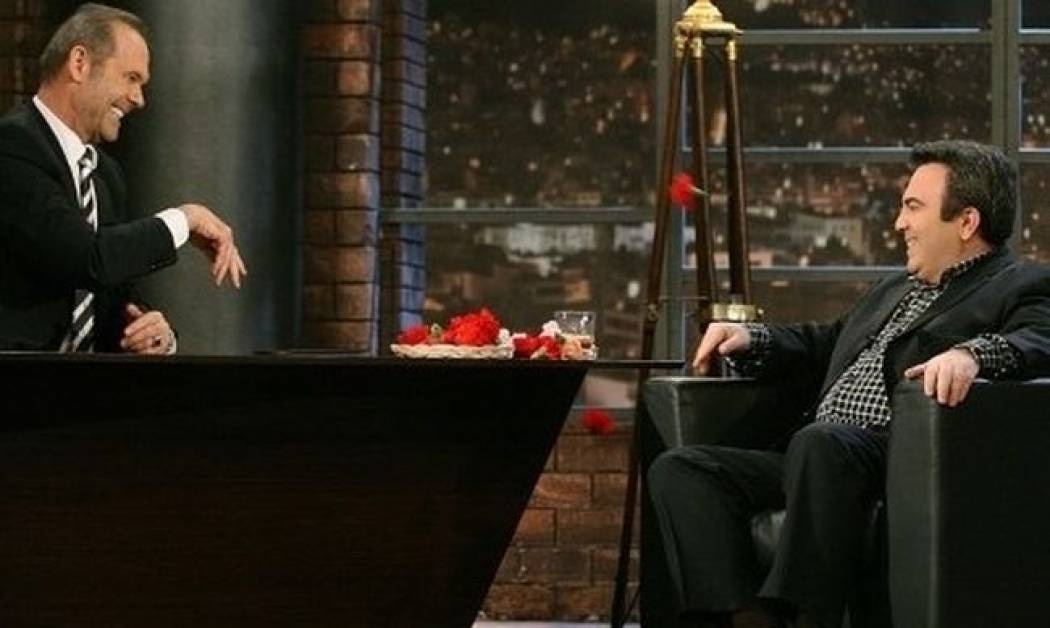 Δεν βρίσκει κορίτσι για σπίτι ο Αντώνης Καρπετόπουλος